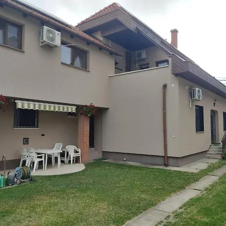 Arnika Vendeghaz * Hajdúszoboszló