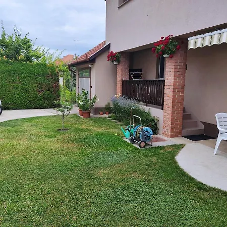 Apartamento Arnika *