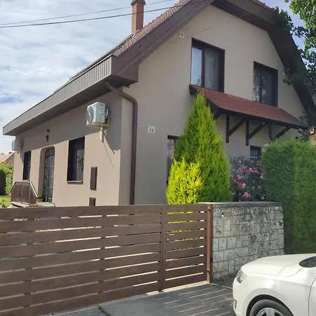 Apartamento Arnika *